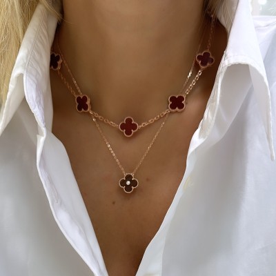 Burgundy Clover Necklace - Thumbnail