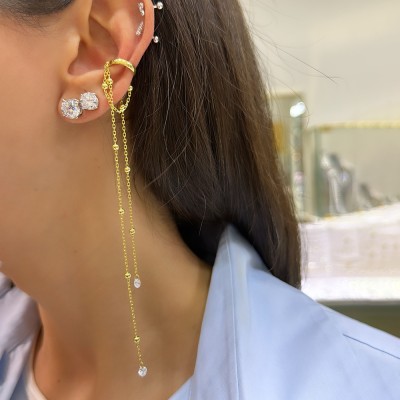 by Eda Çetin - Cartilage Earring with Ball Detail