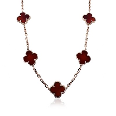 by Eda Çetin - Italian Row Clover Necklace