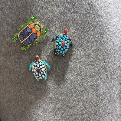 by Eda Çetin - Ladybug Collection Brooch (1)