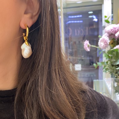  Miami Pearl Earrings - Thumbnail