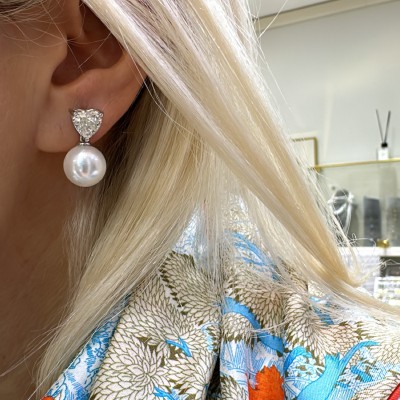 Moissanite Pearl Earring - Thumbnail