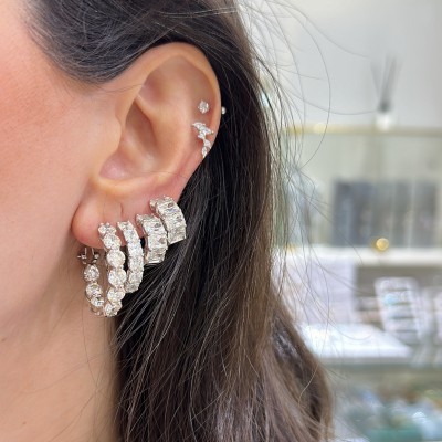 by Eda Çetin - Moissanite Stone Small Hoop Earrings (1)