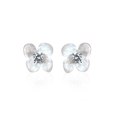 Pearl Flower Earrings - Thumbnail