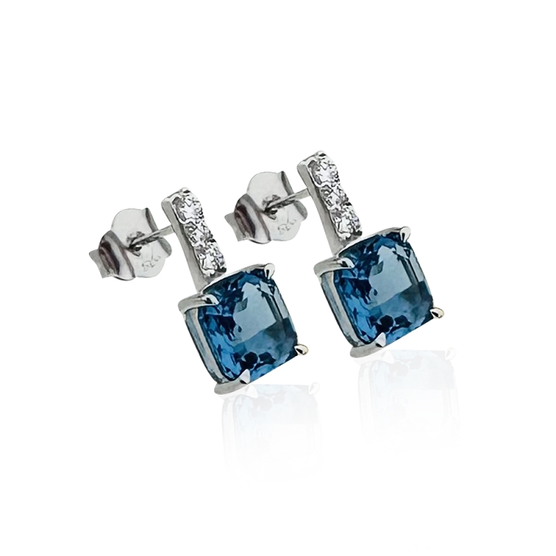 Ruub Square Cut Earrings