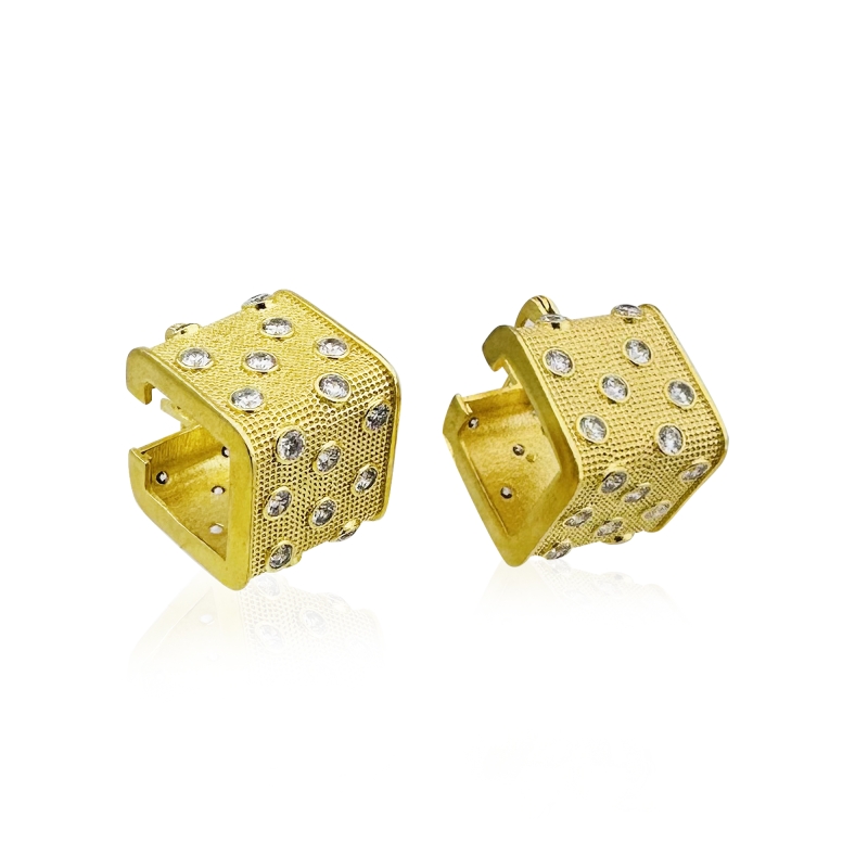 Ruub Square Stone Processed Ball Earrings