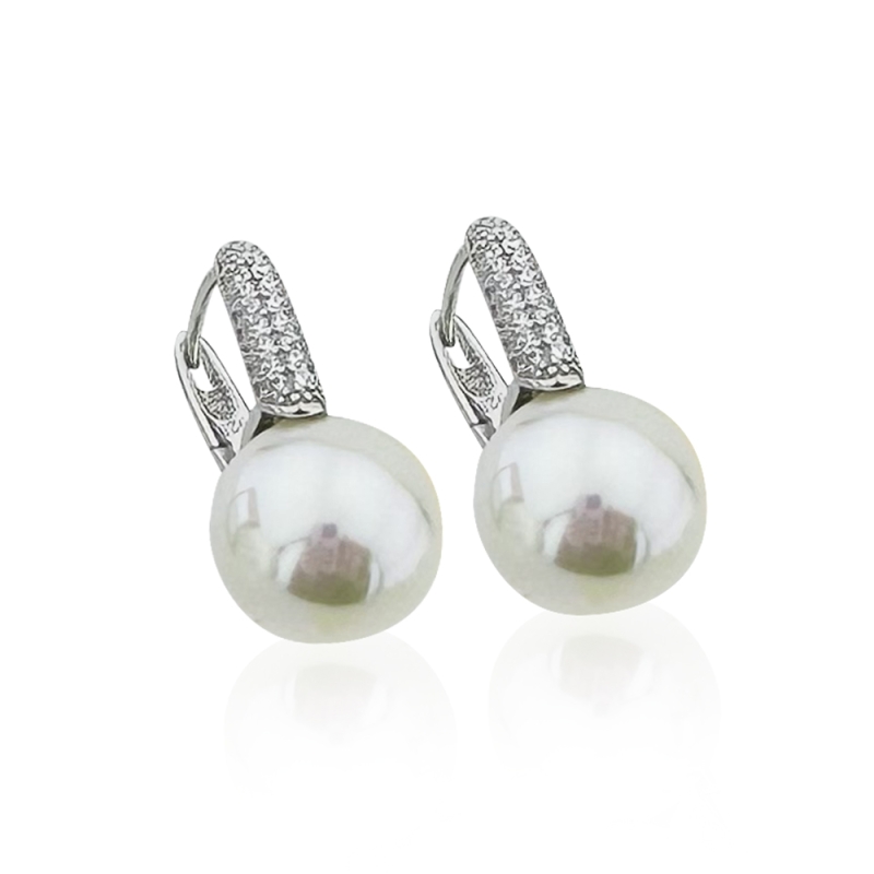 Sagra Pearl Earring